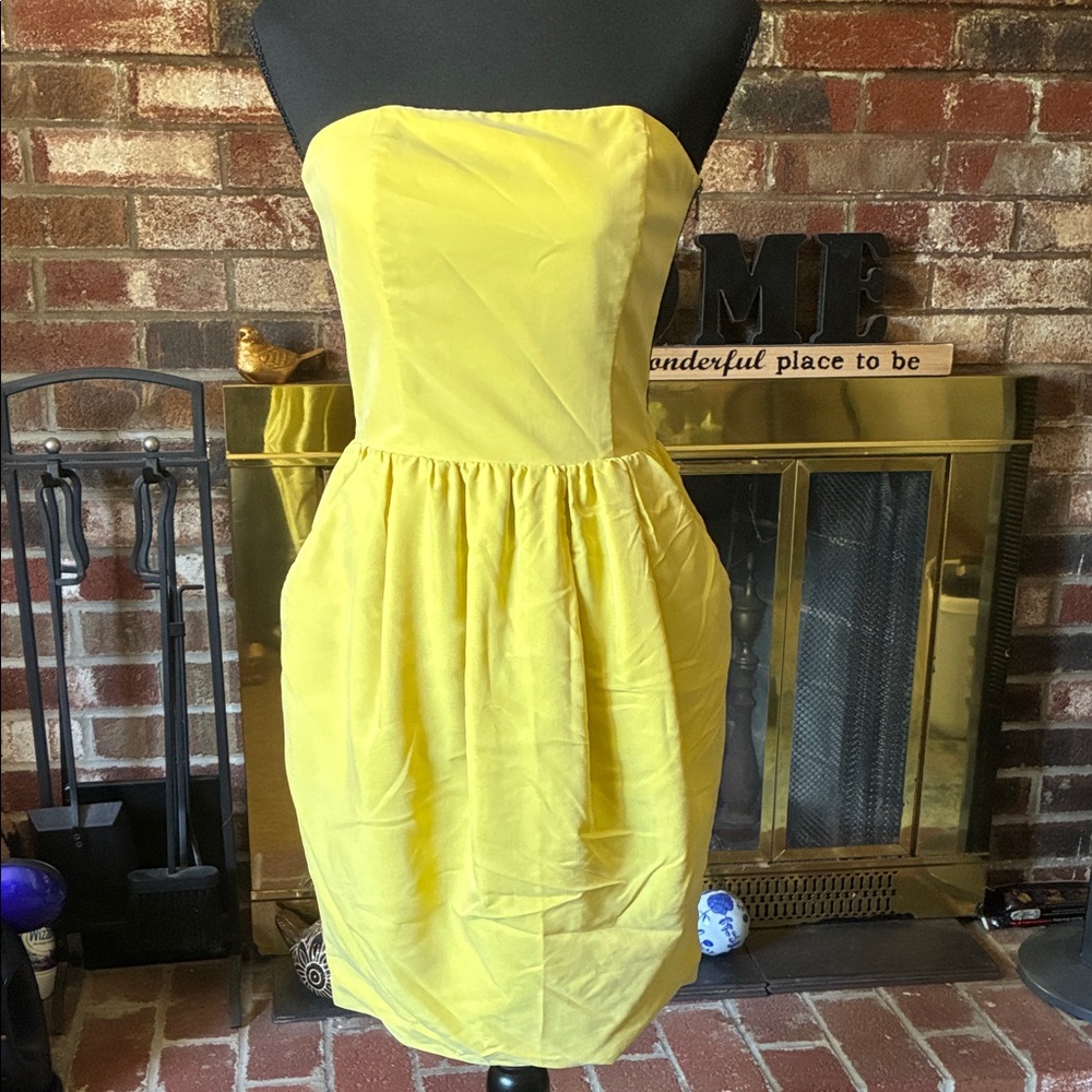 Elegant Yellow Strapless Dress #B